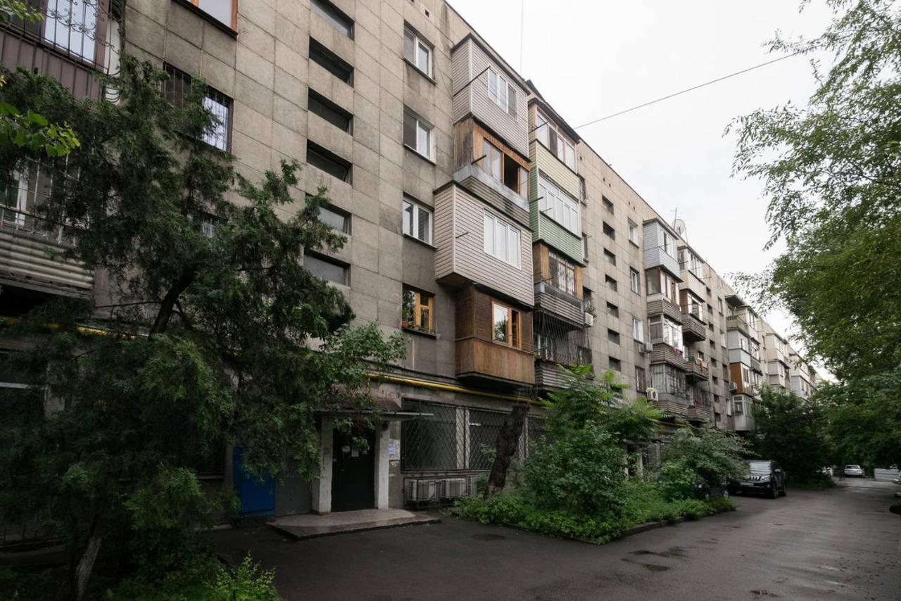 Nadezhda Apartments On Gogol Street 117 *